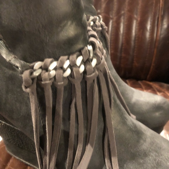 Gray wedges with fringe leather size 8 - Picture 6 of 8